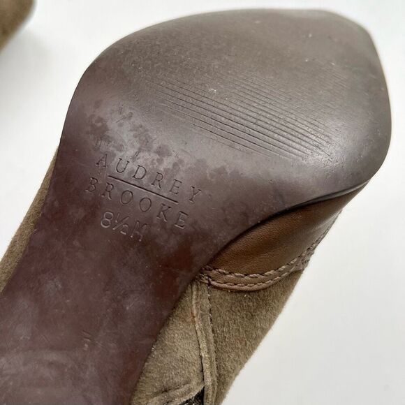 Audrey Brooke Camo Green Suede & Leather Kitten Heel Boots 8.5 - Picture 3 of 10